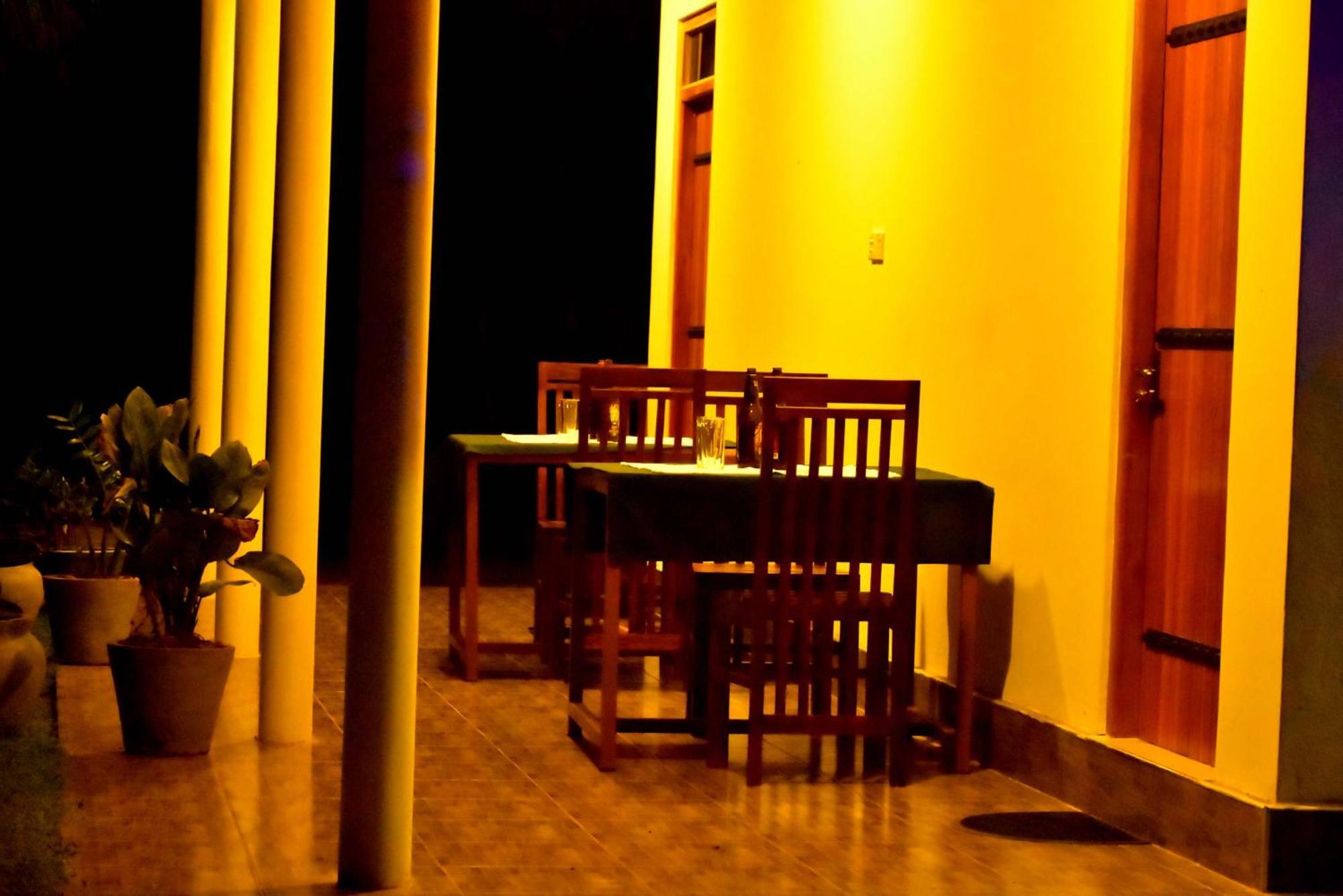 Lake Forest Lodge Udawalawe Dış mekan fotoğraf